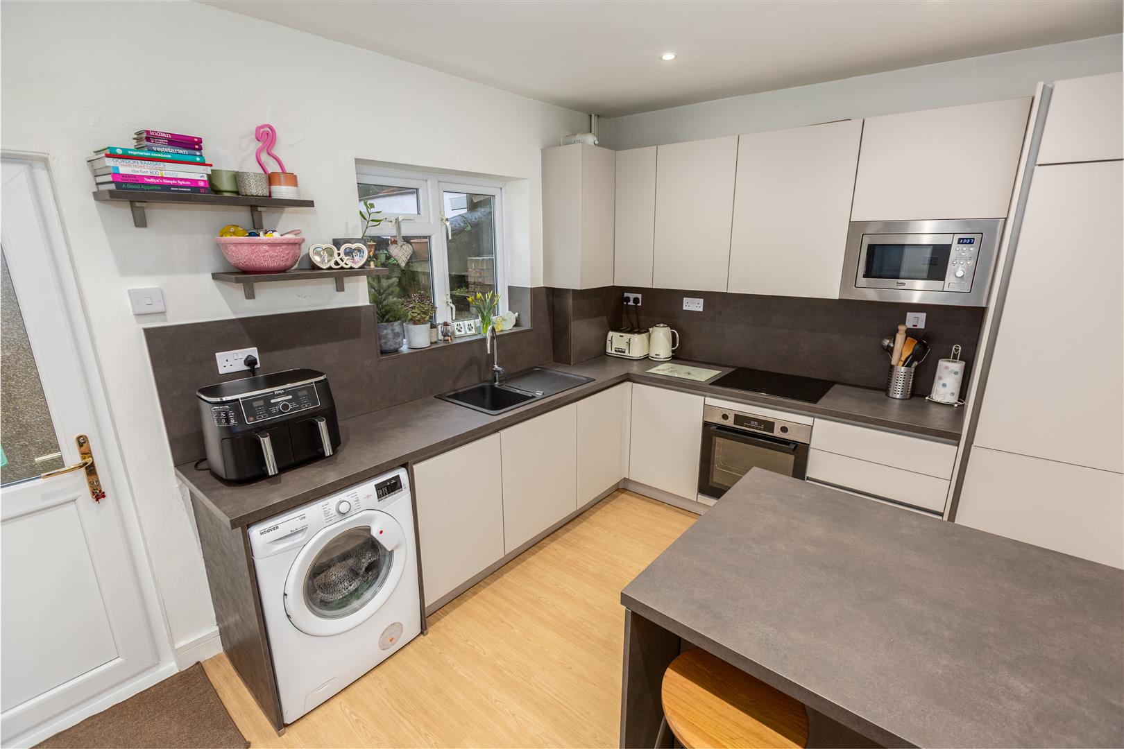Kilvey Terrace, St. Thomas, Swansea, SA1 8BA